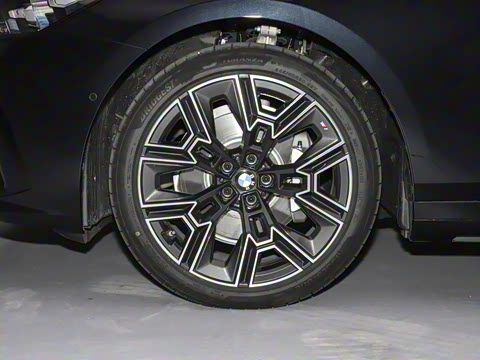 2025�� 530Li ������ M�˶���װ