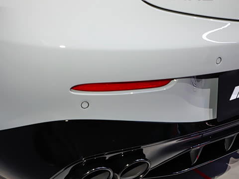 2026�� AMG CLE 53 4MATIC+ ������ܳ�