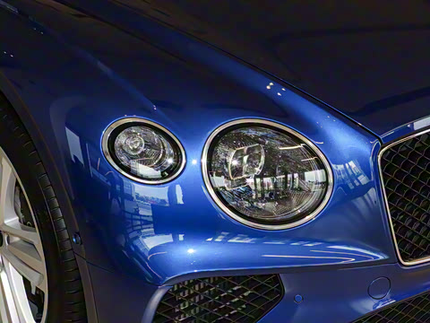 2024�� 4.0T GT V8