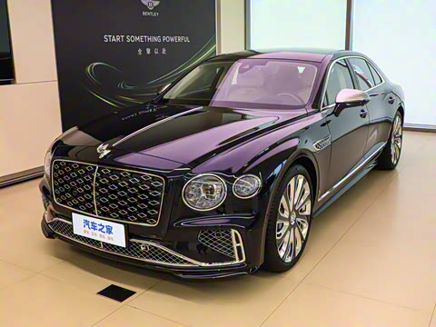 2026�� 4.0T V8 Mulliner