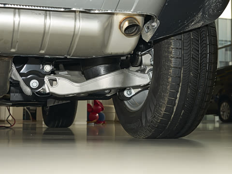 2025�� 90 2.0T P300 S