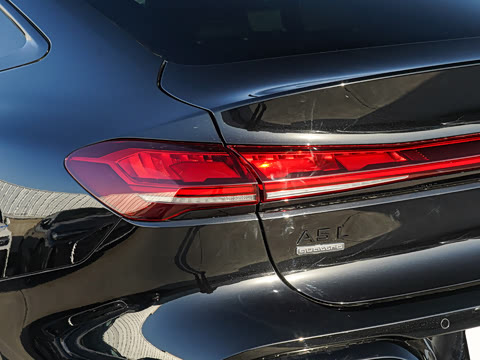 2026�� TFSI quattro 200kW �콢������