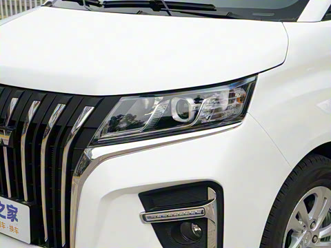 2025�� 2.0L CNG�м�Ӫ�����ʰ� 7��