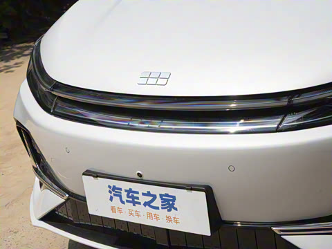 2025�� EM-i 70km ������