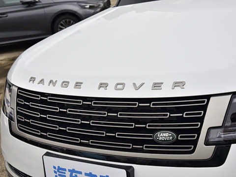 2026�� 3.0 L6 400PS HSE�����