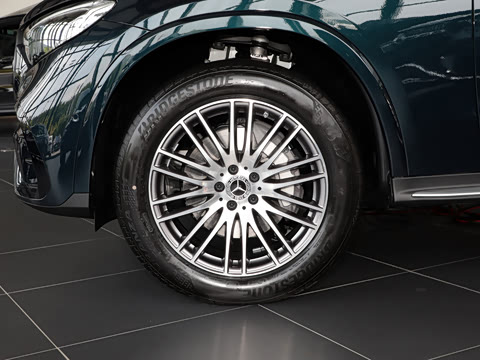 2026�� �Ŀ� GLC 300 L 4MATIC ������ 5��