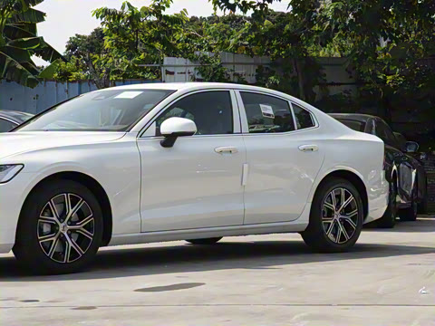 2026�� B4 ���ݺ�����