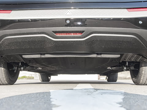 2025�� Plus 610 ������