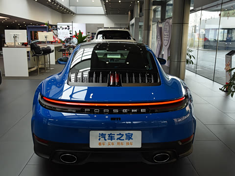 2026�� Carrera 3.0T