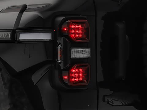 2025�� 3.0T ����SV7 ���ݰ�