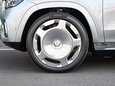 2026�� GLS 480 4MATIC ���ݰ�