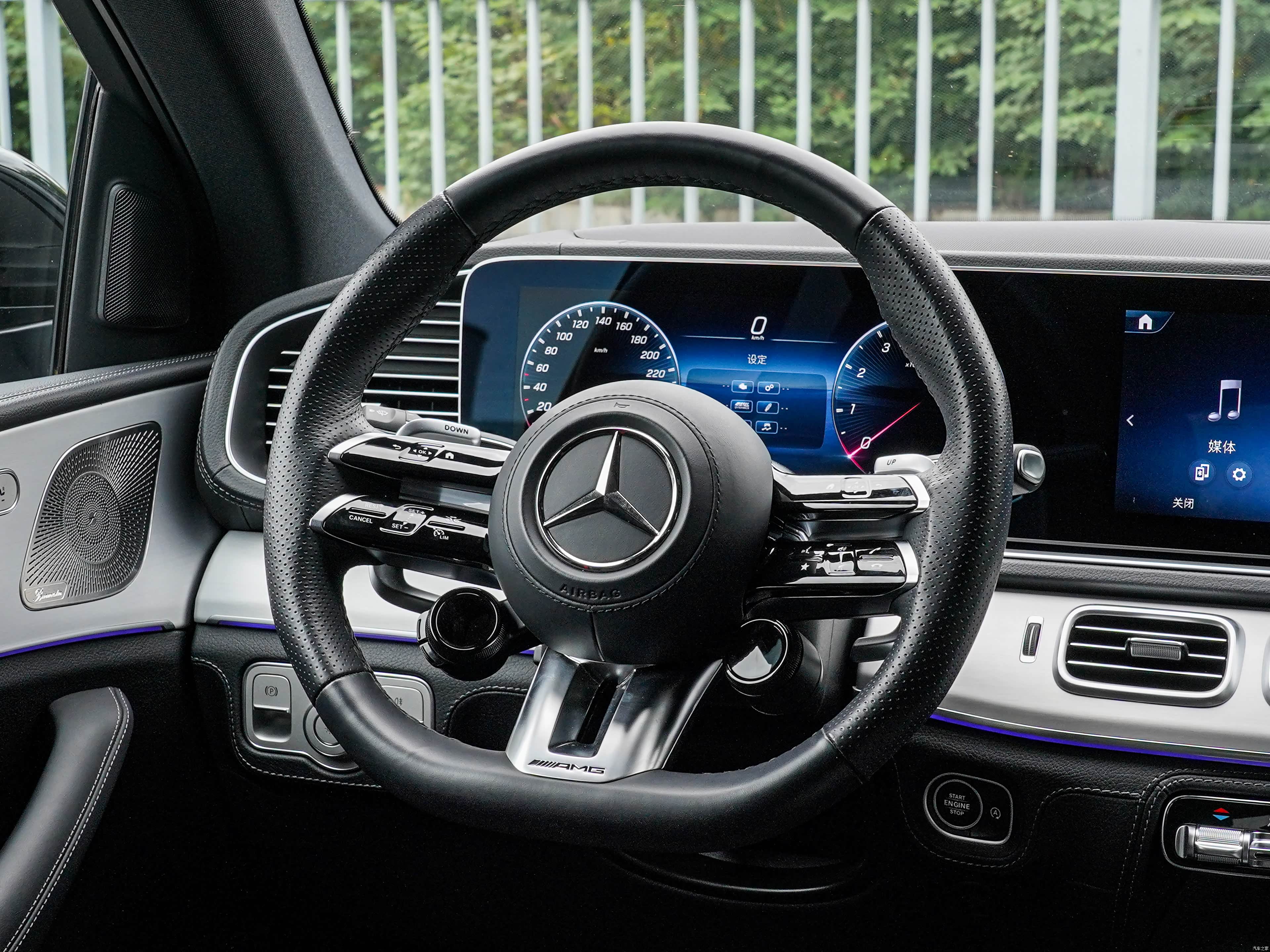 Mercedes-Benz GLE, миниатюра 18