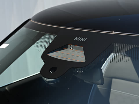 2026�� 466km COOPER E ������