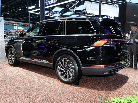 2024�� 3.0T V6 �������Ű� ����
