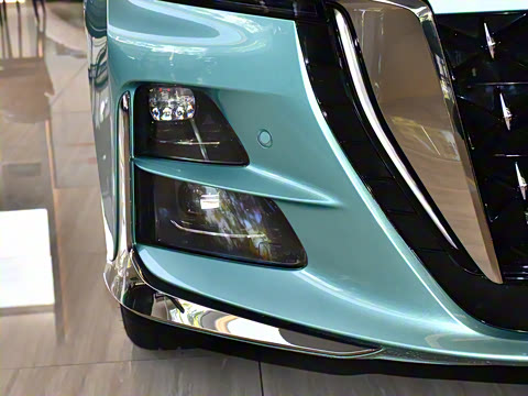 2025�� 2.0T ������