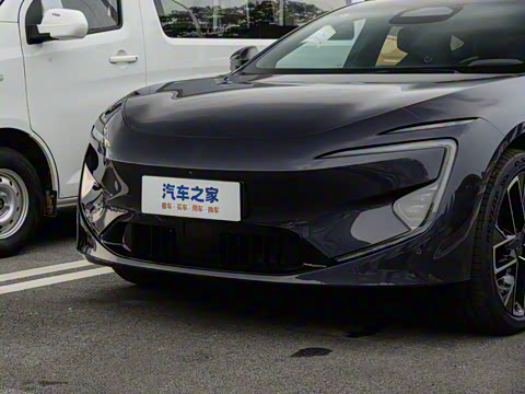 2025�� �Ŀ� Ultra���������