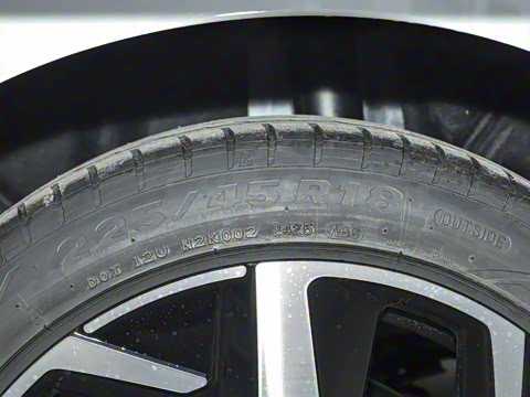 2026�� ���L 300TSI ����