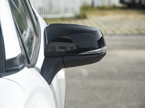 2026�� 2.0L CVT����PLUS��