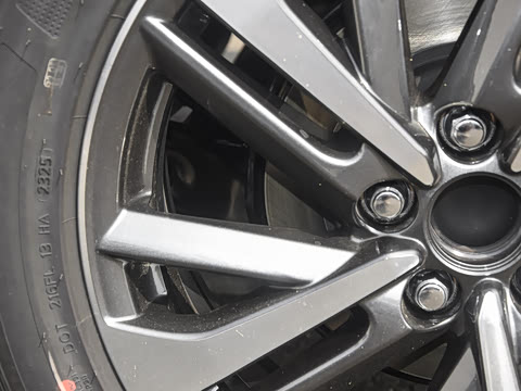 2026�� 2.0L CVT����PLUS��