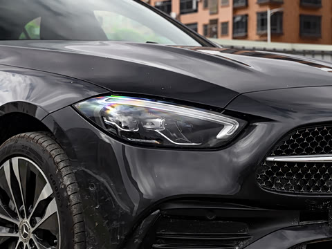 2025�� �Ŀ� C 350 eL