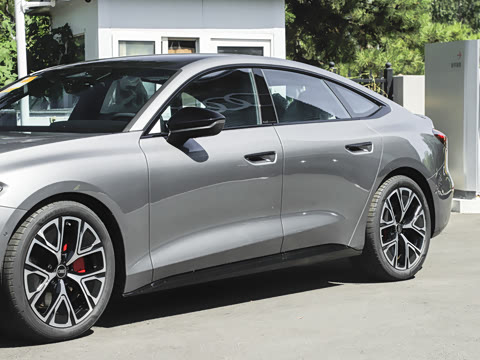 2026�� TFSI 150kW ����quattro��