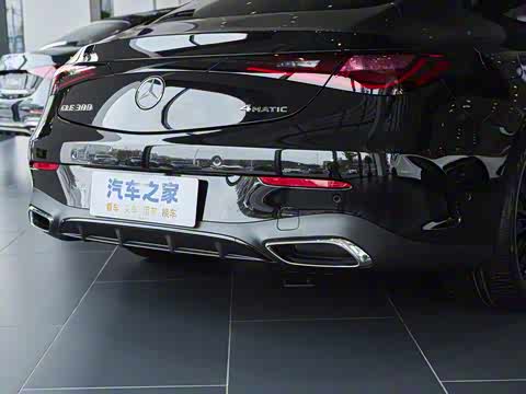 2025�� CLE 300 4MATIC �����ͽ��ܳ�