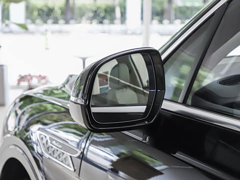 2026�� 4.0T V8 ������վ���