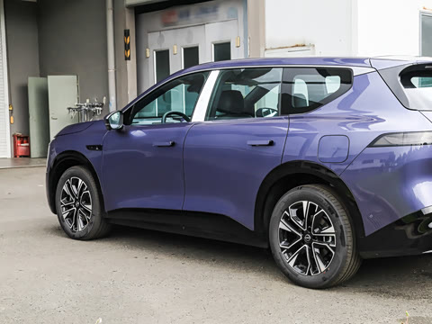 2026�� ���� 310 Max