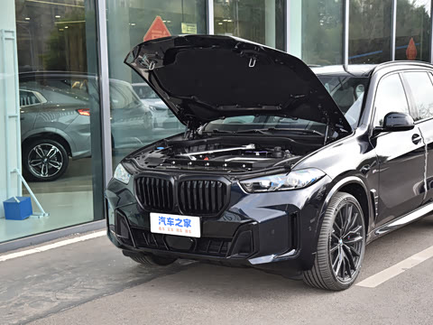 2026�� �Ŀ� xDrive 40Li ������M�˶���ҹ��װ