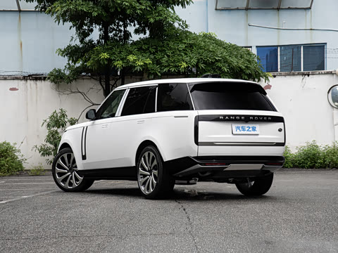 2026�� 3.0 L6 400PS HSE�����