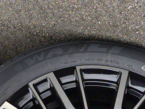 2025�� 215�����콢��