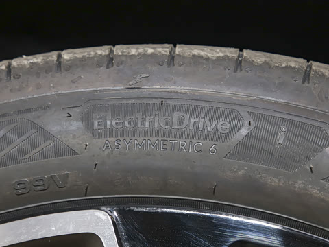 2025�� 60kWh ������