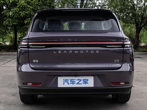 2027�� 660������
