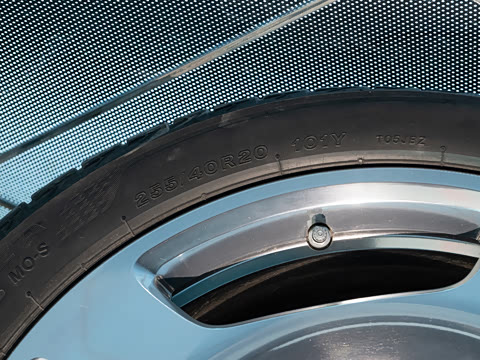 2027�� S 680 4MATIC