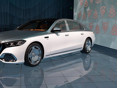 2027�� S 680 4MATIC