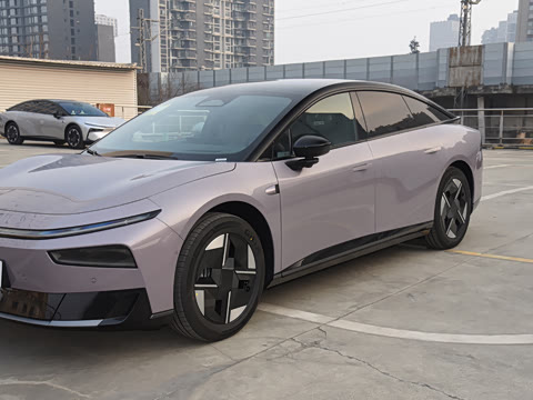 2026�� ���� 615 Max �콢��