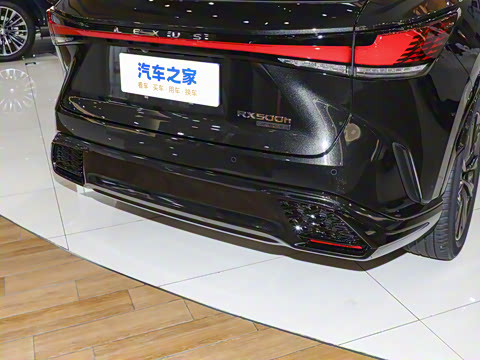 2026�� 500h ����F SPORT Performance