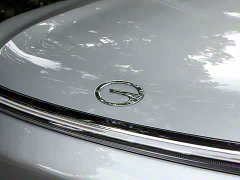 2025�� Ǭ�� UItra 6��