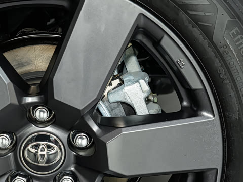 2026�� 2.0L ����������