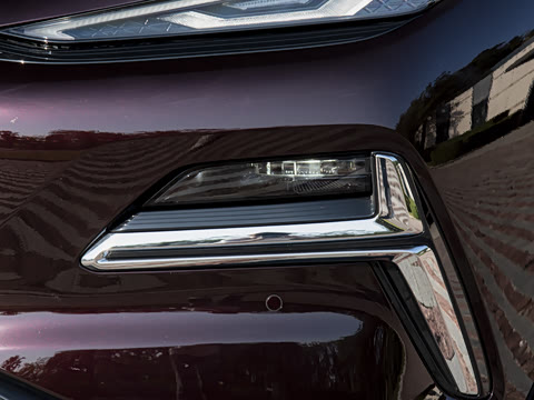 2026�� 225km EM-P Զ�����ǺӰ�+ҫҹ��װ