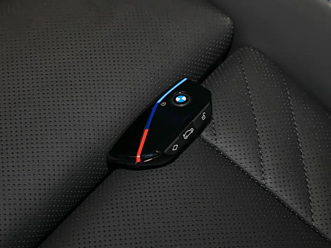 2025�� M50 xDrive