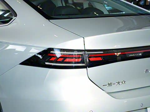 2026�� L 300TSI DSG ��Ӣ��