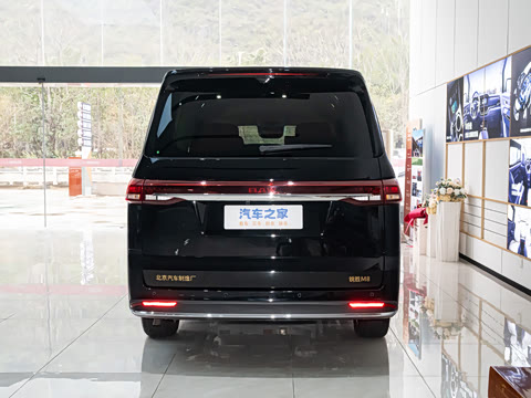 2026�� ���̰� 230������ 7��