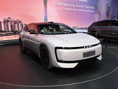 2026�� �ն�����quattro��