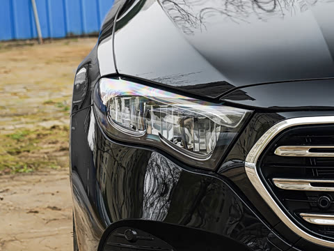 2026�� �Ŀ� E 300 L ʱ����