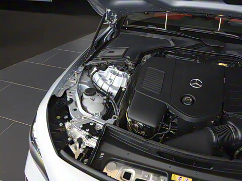 2025�� CLE 300 4MATIC ������ܳ�