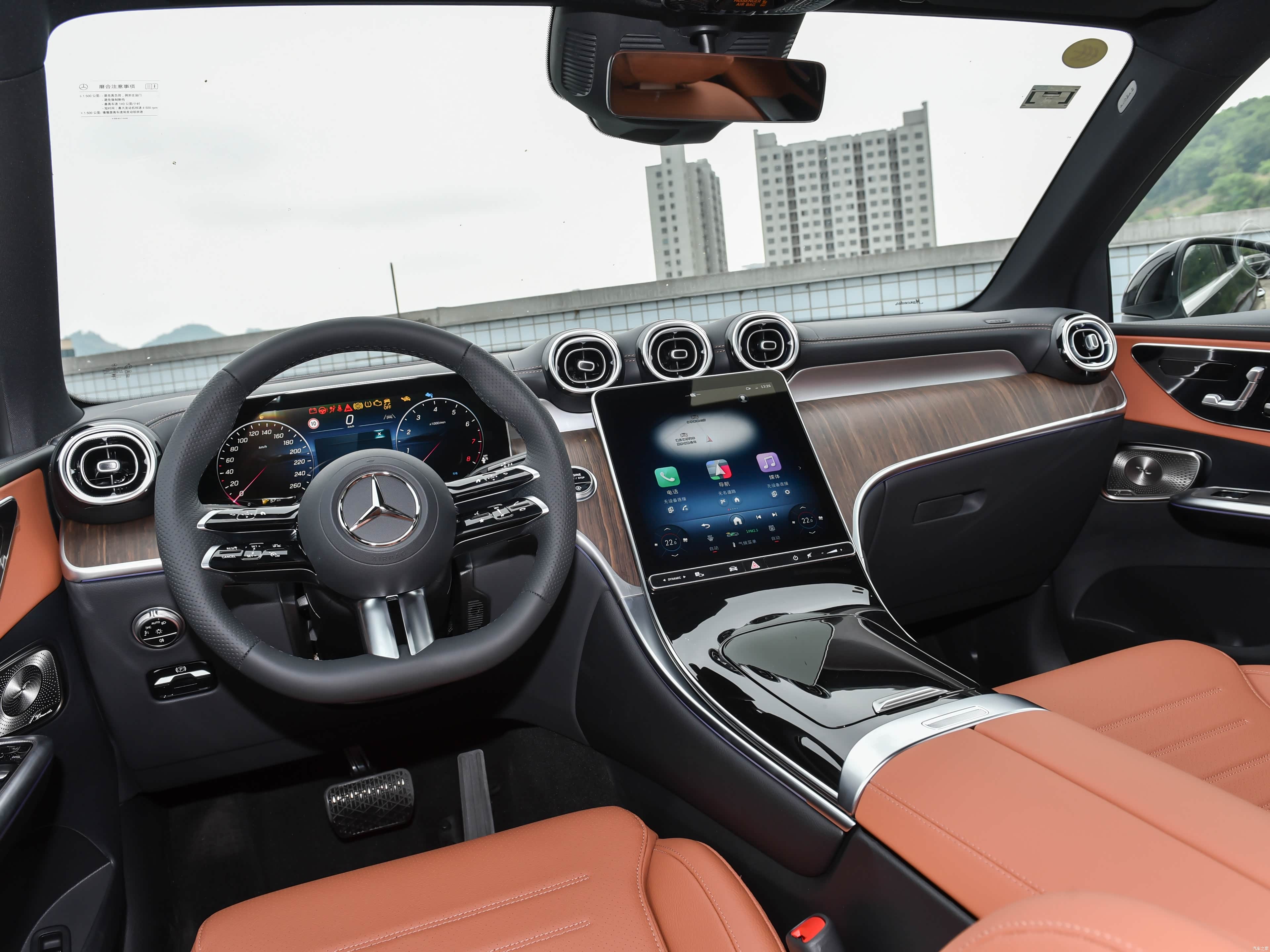 Mercedes-Benz GLC, миниатюра 15