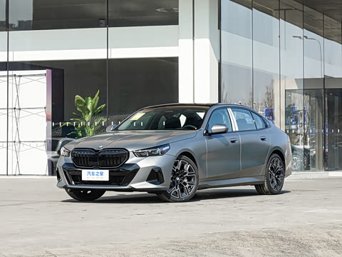 2026�� �Ŀ� 530Li ������ M�˶���װ