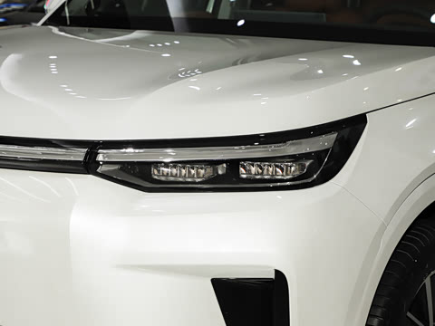 2025�� Ǭ�� Max 6��