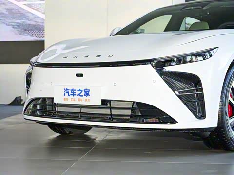 2025�� ���� Plus ��������